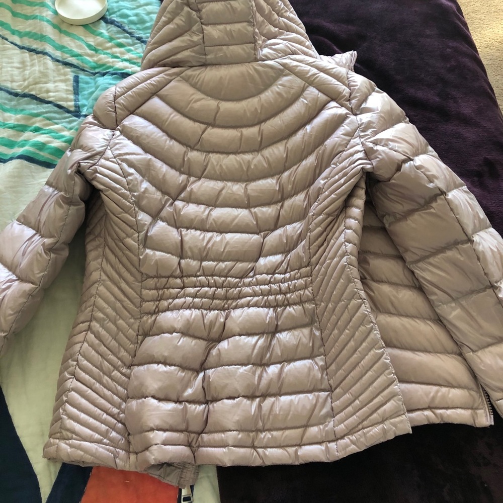 Puffer Jacket - Picture 6 of 8